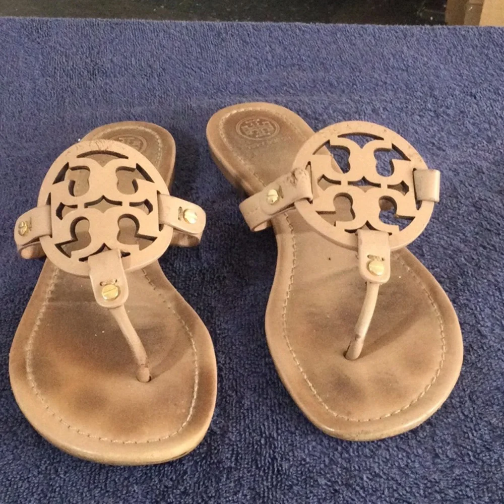 Tory Burch Miller Logo Thong Sandals in Taupe - Picture 1 of 8
